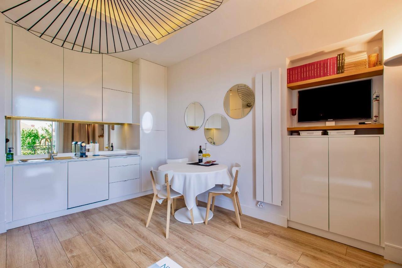 Grand H -F2, Face Vieux- Nice, Terrasse, Ascenseur, Climatisation, Terrace - Nice City Center Exterior photo